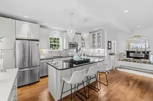102 Sayles Ave, Warwick, RI 02889 - Photo 28