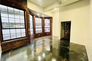 11 Peck St, Providence, RI 02903 - Photo 18