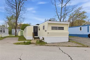 4 Ln 3 Ln, Coventry, RI 02816 - Photo 2