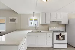 4 Ln 3 Ln, Coventry, RI 02816 - Photo 6