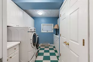 340 Newman Ave, East Providence, RI 02916 - Photo 20