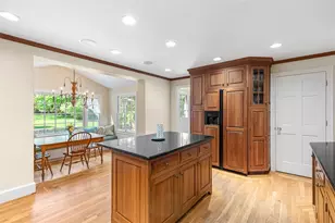 340 Newman Ave, East Providence, RI 02916 - Photo 16