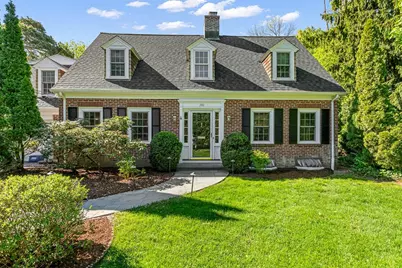 340 Newman Avenue, East Providence, RI 02916 - Photo 4