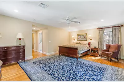 340 Newman Avenue, East Providence, RI 02916 - Photo 36