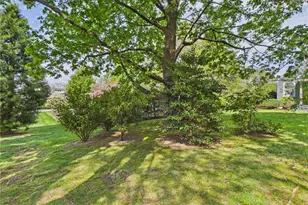30 Forest Road W, Bristol, RI 02809 - Photo 18