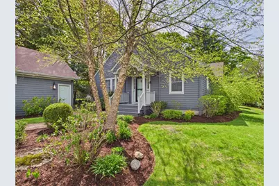 30 Forest Road W, Bristol, RI 02809 - Photo 6