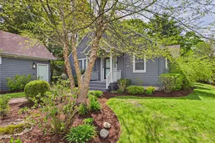 30 Forest Road W, Bristol, RI 02809 - Photo 6
