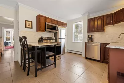 88 10th Street, Providence, RI 02906 - Photo 10