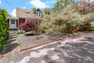 185 Ottawa Ave, Warwick, RI 02889 - Photo 4