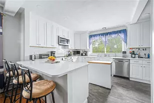 3288 Mendon Rd, Cumberland, RI 02864 - Photo 8