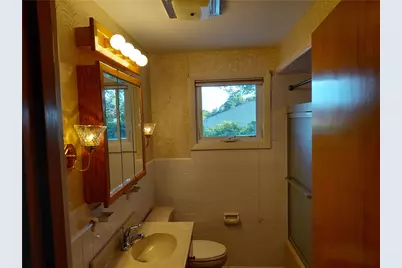 48 Jenks Street, East Providence, RI 02914 - Photo 8