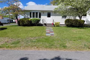 48 Jenks St, East Providence, RI 02914 - Photo 1