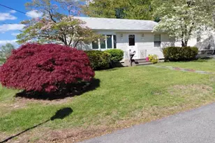 48 Jenks St, East Providence, RI 02914 - Photo 2