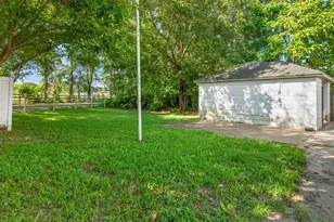 1428 Park Ave, Cranston, RI 02920 - Photo 12