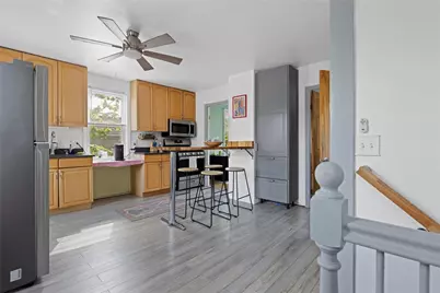30 Sherwood Street, Providence, RI 02908 - Photo 16