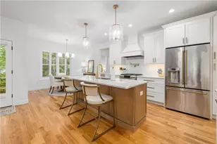 124 Oak St, South Kingstown, RI 02879 - Photo 1