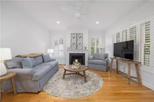 124 Oak St, South Kingstown, RI 02879 - Photo 24