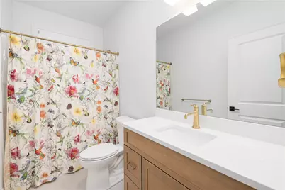 124 Oak Street, South Kingstown, RI 02879 - Photo 22