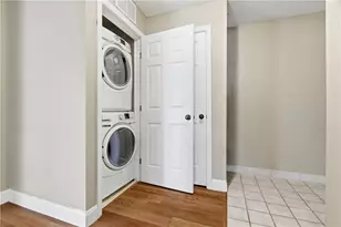 114 Mill St, Woonsocket, RI 02895 - Photo 24
