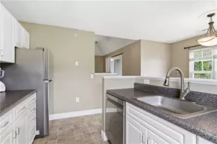 114 Mill St, Woonsocket, RI 02895 - Photo 6