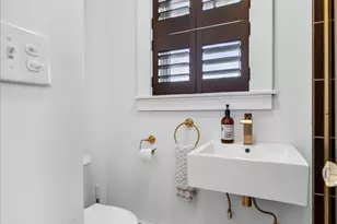 494 Thames St St, Newport, RI 02840 - Photo 12