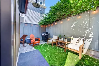 494 Thames St Street, Newport, RI 02840 - Photo 24