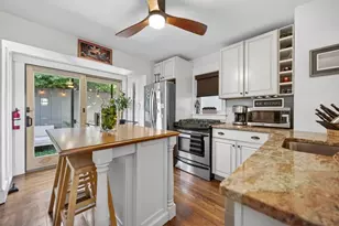 494 Thames St St, Newport, RI 02840 - Photo 8
