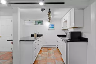 1 Harbor View Dr, Newport, RI 02840 - Photo 44