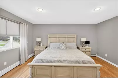 82 Mohawk Trail, Cranston, RI 02921 - Photo 8