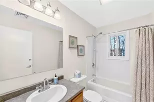 82 Mohawk Trail, Cranston, RI 02921 - Photo 14