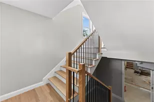 16 Milano St, Providence, RI 02904 - Photo 40