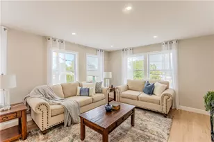 16 Milano St, Providence, RI 02904 - Photo 18