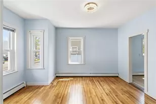 35 Lawrence St, Providence, RI 02909 - Photo 14