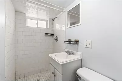 35 Lawrence Street, Providence, RI 02909 - Photo 32