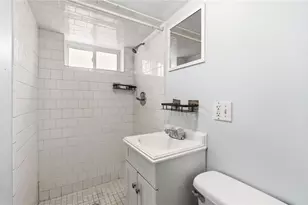 35 Lawrence St, Providence, RI 02909 - Photo 32