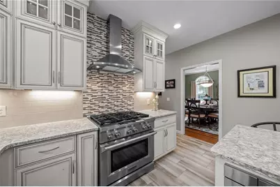 329 Wickham Road, North Kingstown, RI 02852 - Photo 12