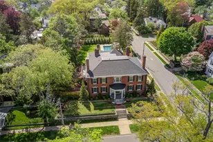 188 Blackstone Blvd, Providence, RI 02906 - Photo 1