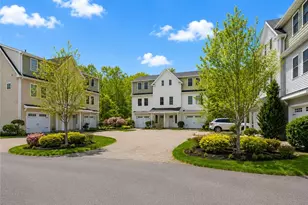 12 Park Ave, Narragansett, RI 02882 - Photo 2