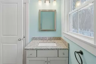 12 Park Ave, Narragansett, RI 02882 - Photo 12