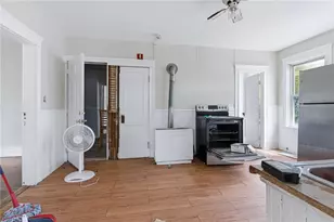 651 Front St, Woonsocket, RI 02895 - Photo 20