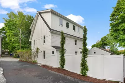 54 Grand View Street, Providence, RI 02906 - Photo 4