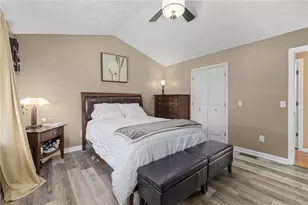 111 S Comstock Pkwy, Cranston, RI 02921 - Photo 20