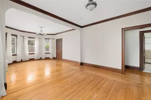 31 Windsor Rd, Cranston, RI 02905 - Photo 10
