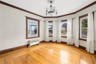 31 Windsor Rd, Cranston, RI 02905 - Photo 14