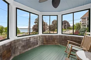 31 Windsor Rd, Cranston, RI 02905 - Photo 6