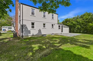 28 Eden Crest Dr, Cranston, RI 02920 - Photo 40