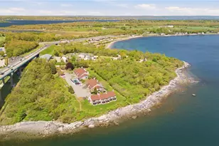150 Bay View Dr, Jamestown, RI 02835 - Photo 24