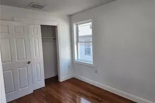47 Rill St, Providence, RI 02909 - Photo 6