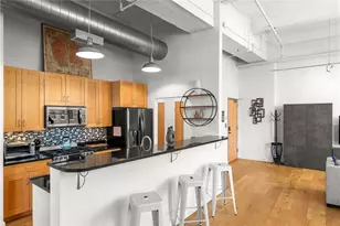 300 Pearl St, Providence, RI 02907 - Photo 10