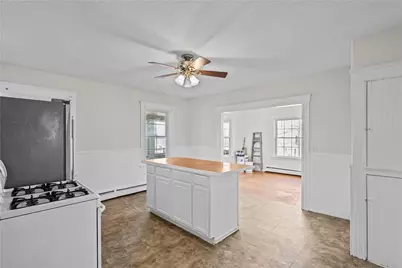 86 Spring Street, Lincoln, RI 02838 - Photo 12